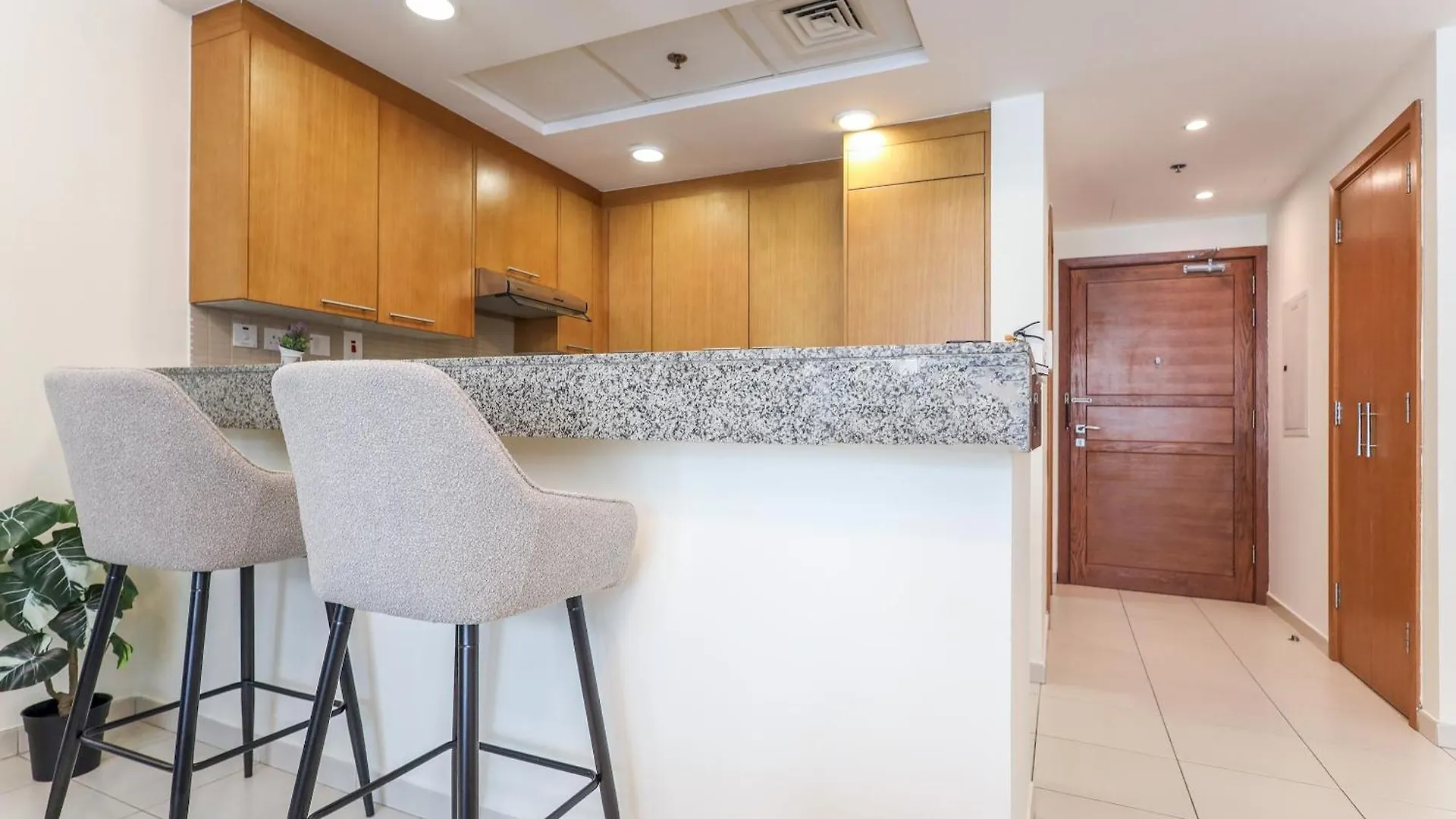 Elite Lux Holiday Homes - Modern Elegance Studio In Business Bay Dubai Apartment