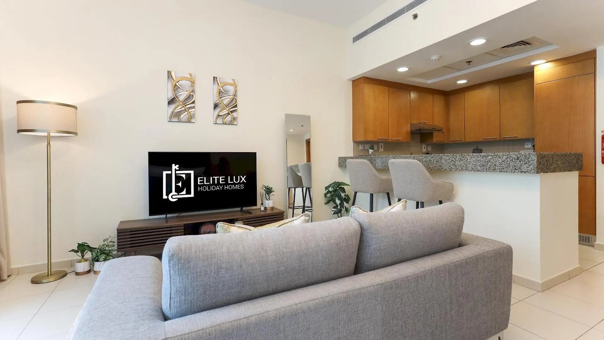 Elite Lux Holiday Homes - Modern Elegance Studio In Business Bay Dubai